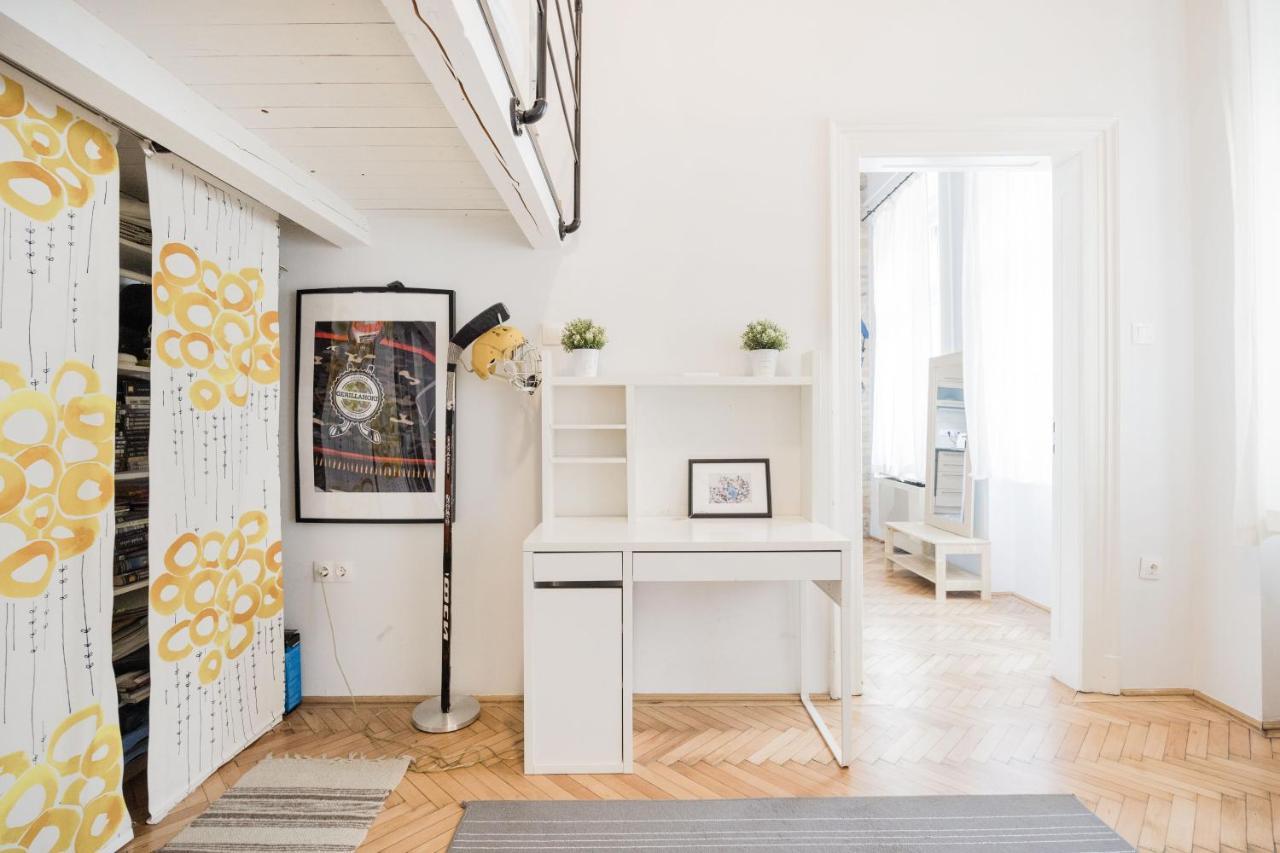 Appartement Live Like A Local At The Rustic Hockey Hut *